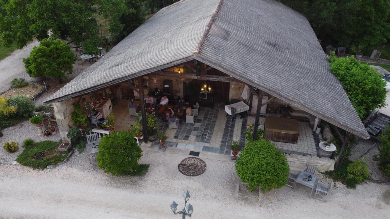 En Bord De Riviere Bed & Breakfast Casseneuil Dış mekan fotoğraf