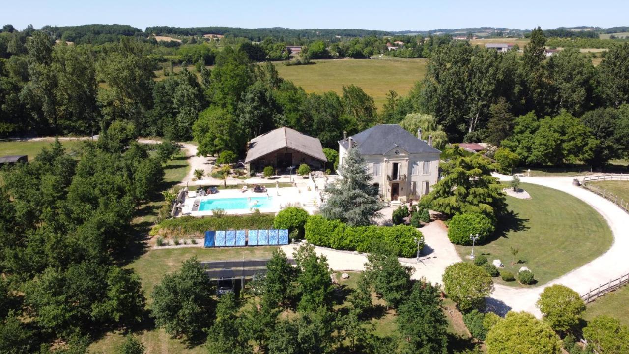 En Bord De Riviere Bed & Breakfast Casseneuil Dış mekan fotoğraf
