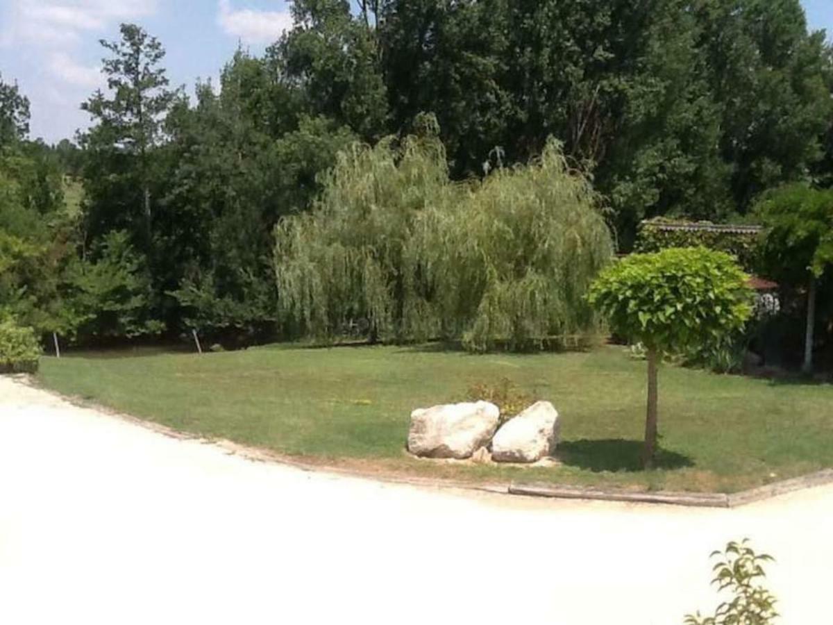 En Bord De Riviere Bed & Breakfast Casseneuil Dış mekan fotoğraf