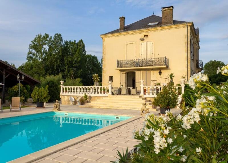 En Bord De Riviere Bed & Breakfast Casseneuil Dış mekan fotoğraf